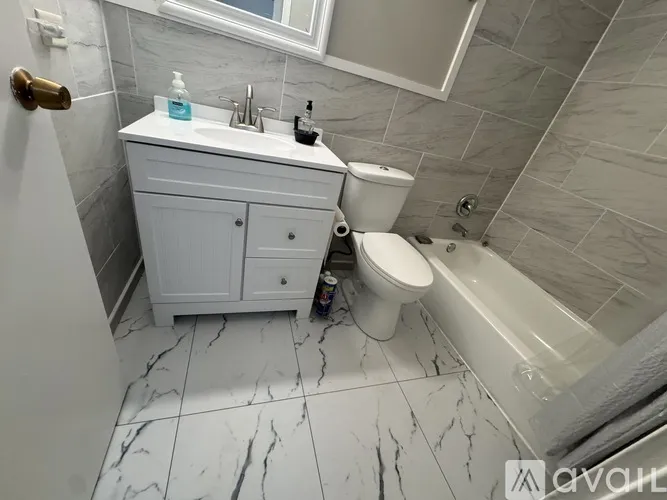 252 Shorewood Dr 60139-unit#2D-Glendale Heights-IL