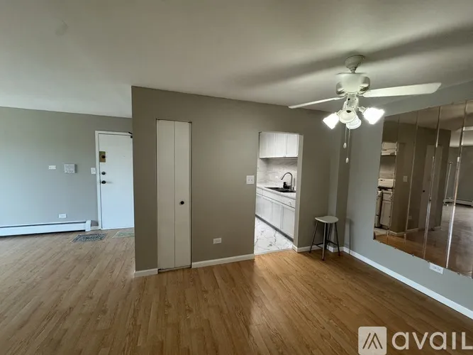 252 Shorewood Dr 60139-unit#2D-Glendale Heights-IL