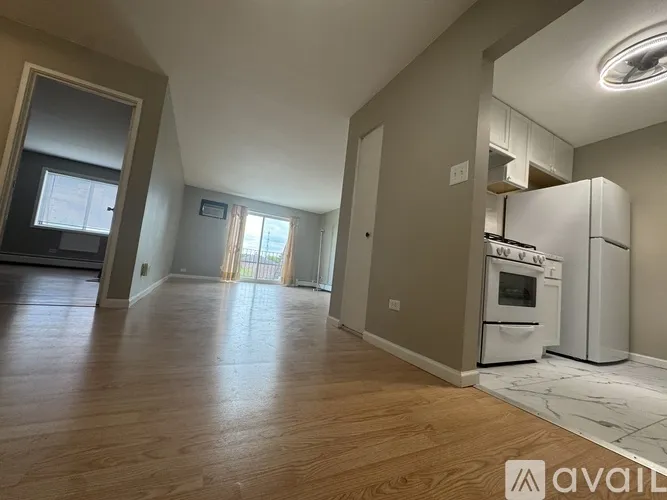 252 Shorewood Dr 60139-unit#2D-Glendale Heights-IL