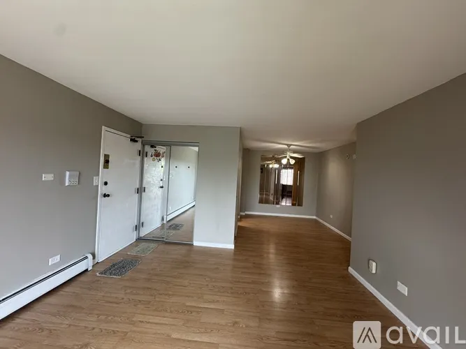252 Shorewood Dr 60139-unit#2D-Glendale Heights-IL