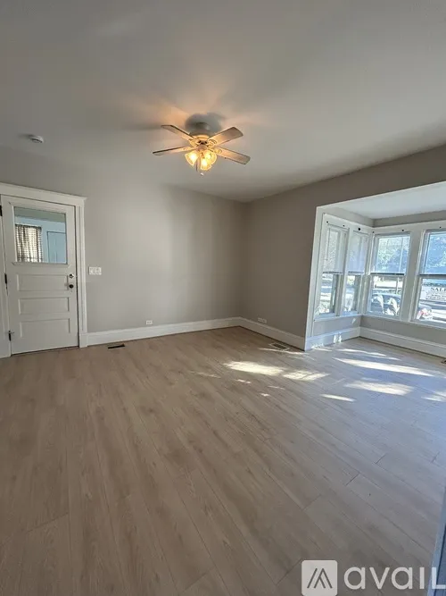 400 S Hough St 60010-unit#1st floor-Barrington-IL