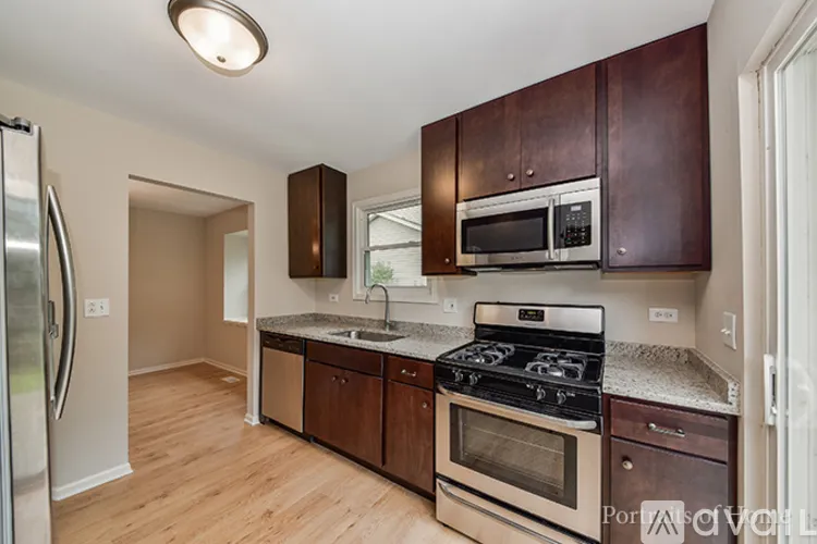 Todd Farm Dr 60123-unit#C-Elgin-IL