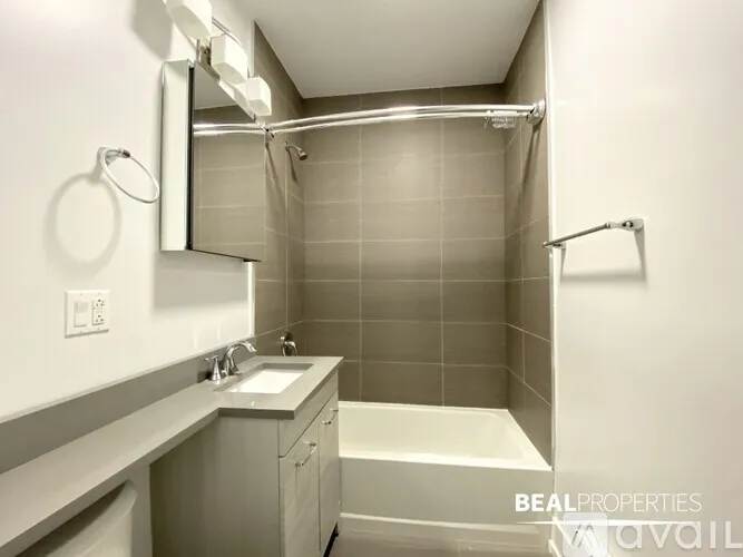 545 Chestnut St 60093-unit#1 Bed-Winnetka-IL