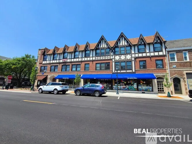 811 Elm St 60093-unit#2 Bed-Winnetka-IL