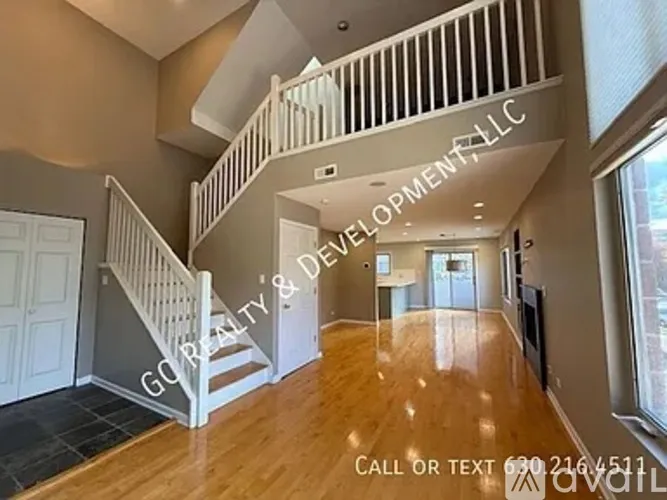 220 Des Plaines St 60130-unit#A-Forest Park-IL