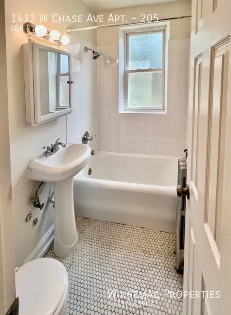 1412 W Chase Ave, , 60626, USA 60626-unit#205-Chicago-IL