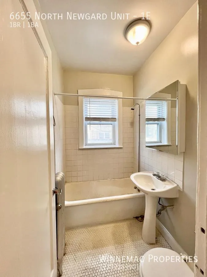 6637 N Newgard Ave, ,  60626, USA 60626-unit#1E-Chicago-IL