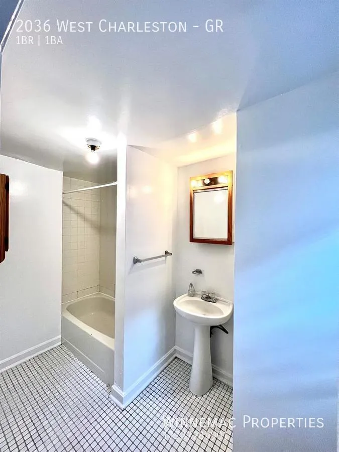 2036 W Charleston St, , 60647, USA 60647-unit#GR-Chicago-IL