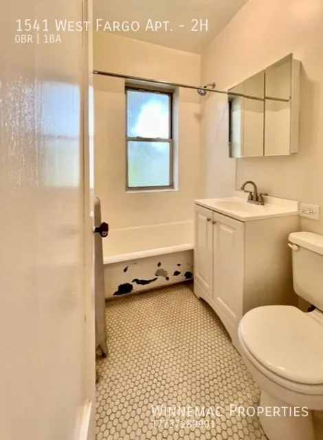 1535 W Fargo Ave, ,  60626, USA 60626-unit#2H-Chicago-IL