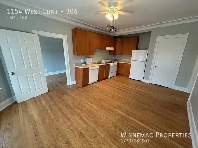 1154 W Lunt Ave, , 60626, USA 60626-unit#306-Chicago-IL