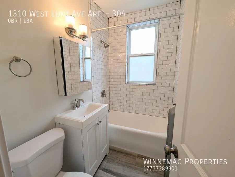 1310 W Lunt Ave, , 60626, USA 60626-unit#304-Chicago-IL