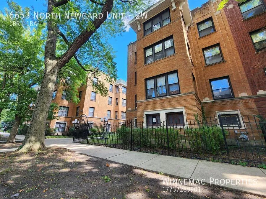 6653 N Newgard Ave, ,  60626, USA 60626-unit#2W-Chicago-IL