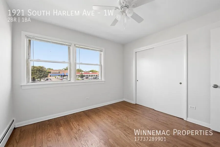 1921 S Harlem Ave, ,  60402, USA 60402-unit#1W-Berwyn-IL