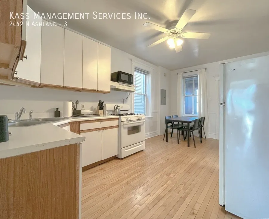 2442 N Ashland Ave, , 60614, USA 60614-unit#3-Chicago-IL