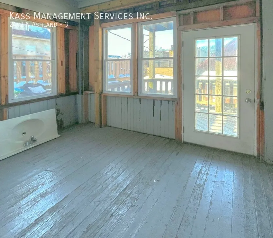 2442 N Ashland Ave, , 60614, USA 60614-unit#3-Chicago-IL