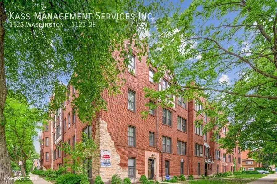400 S Maple Ave, , 60302, USA 60302-unit#1123-2E-Oak Park-IL