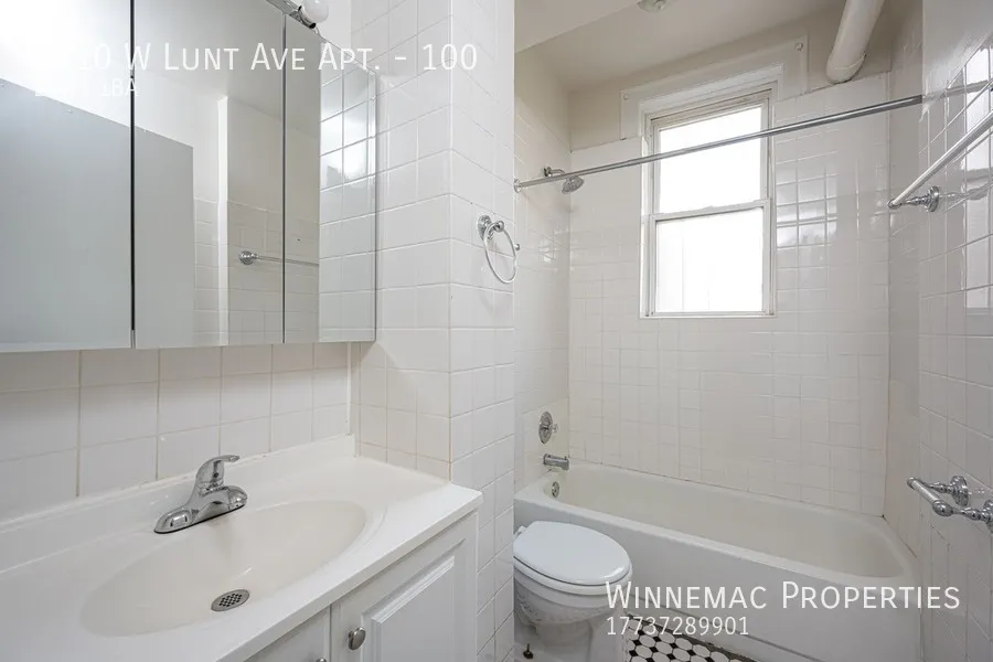 1310 W Lunt Ave, ,  60626, USA 60626-unit#100-Chicago-IL