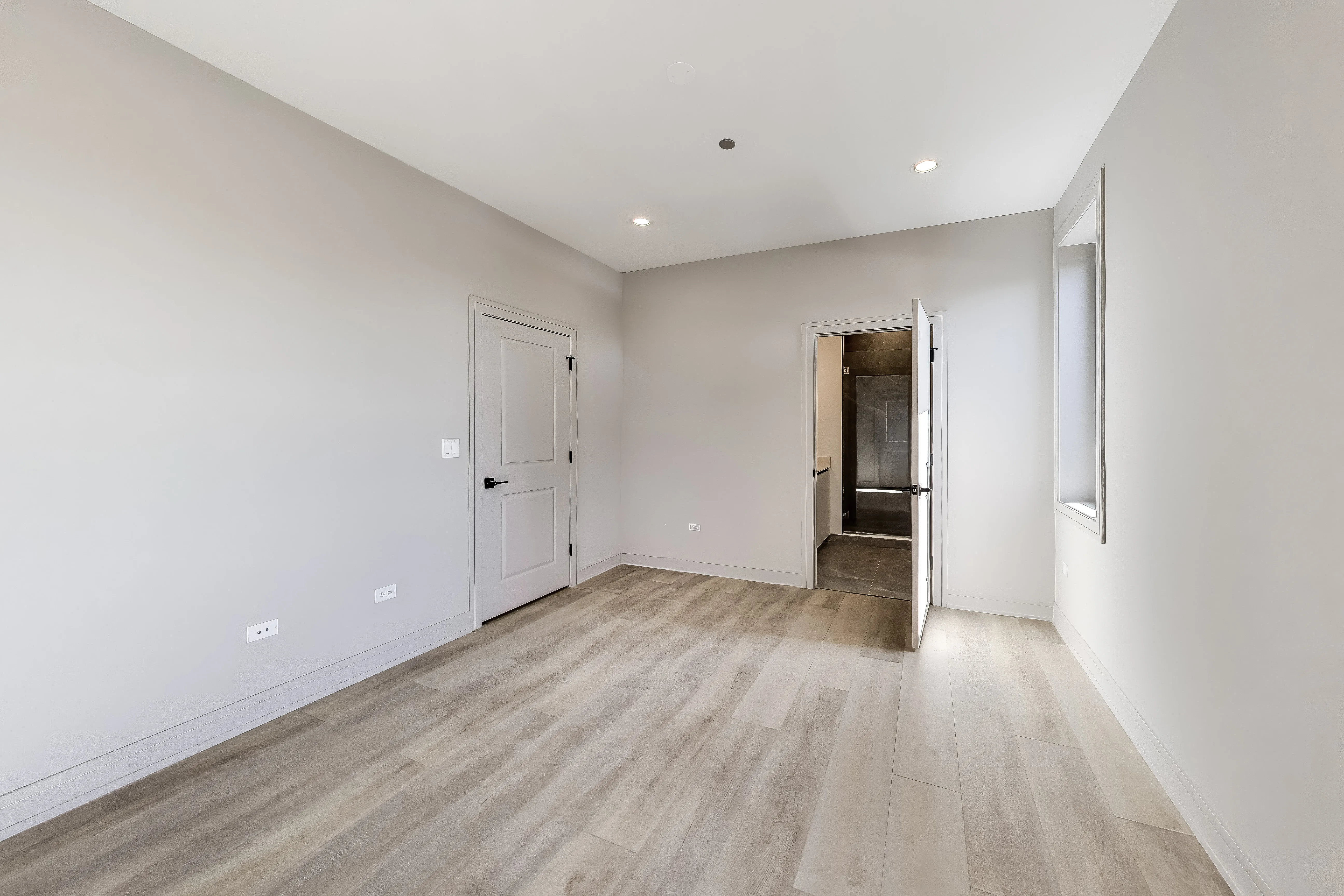 3645 S Michigan Ave, ,  60653, USA 60653-unit#1S-Chicago-IL