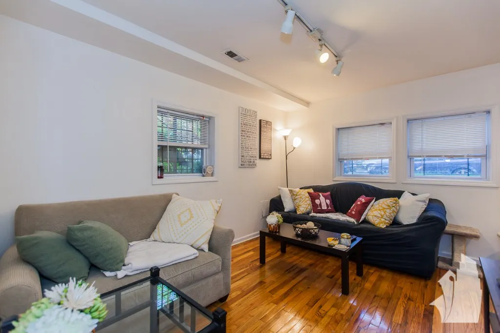 1433 W Oakdale Ave, ,  60657, USA 60657-unit#G-Chicago-IL