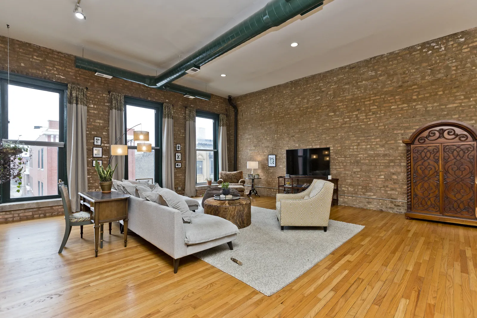 1470 N Milwaukee Ave, ,  60622, USA 60622-unit#3-Chicago-IL