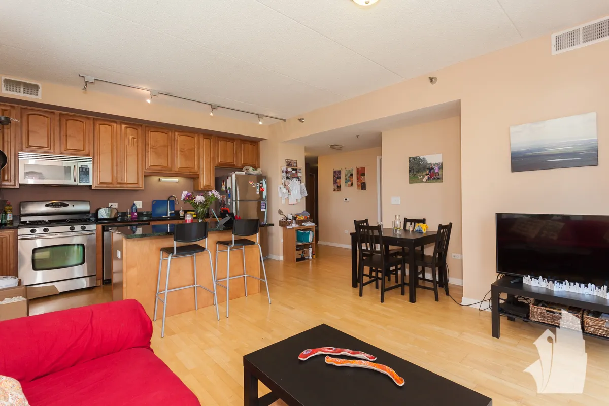 1250 S Indiana Pkwy, ,  60605, USA 60605-unit#408-Chicago-IL