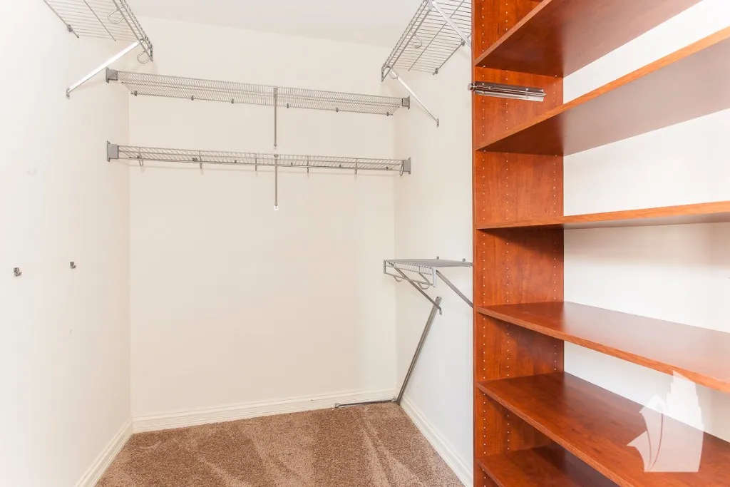 1148 W Roscoe St, ,  60657, USA 60657-unit#2W-Chicago-IL
