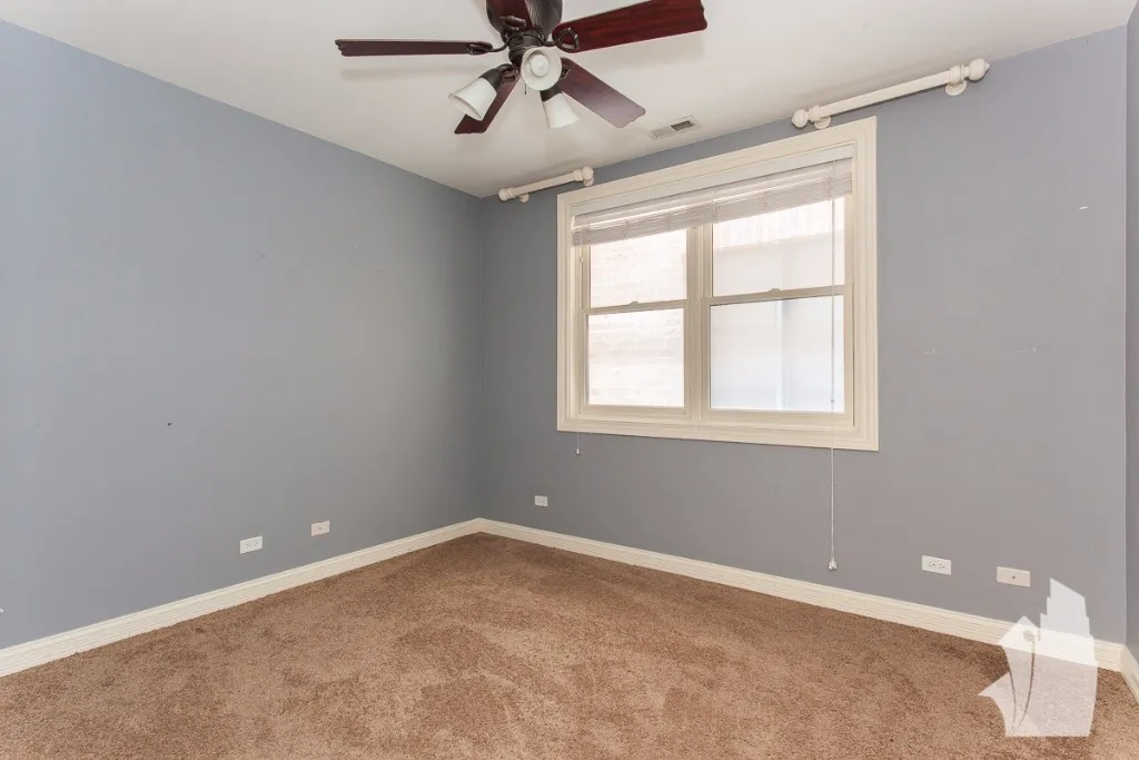 1148 W Roscoe St, ,  60657, USA 60657-unit#2W-Chicago-IL