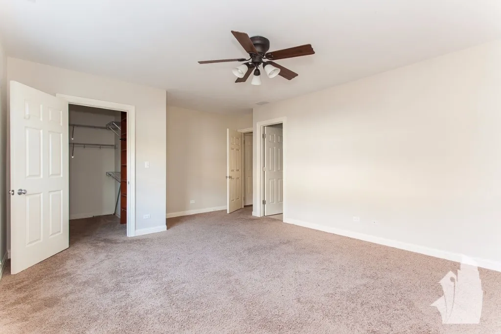 1148 W Roscoe St, ,  60657, USA 60657-unit#2W-Chicago-IL