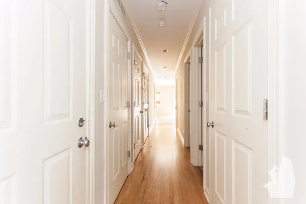 1148 W Roscoe St, ,  60657, USA 60657-unit#2W-Chicago-IL