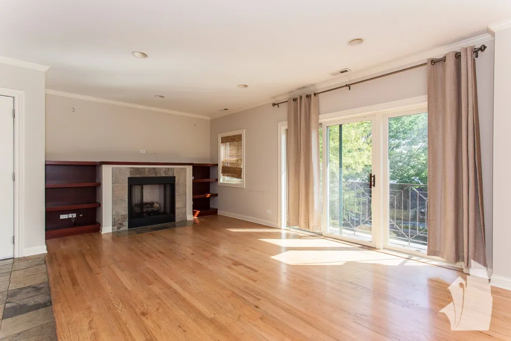 1148 W Roscoe St, ,  60657, USA 60657-unit#2W-Chicago-IL