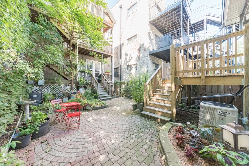 1043 W Grace St, ,  60613, USA 60613-unit#CH-Chicago-IL