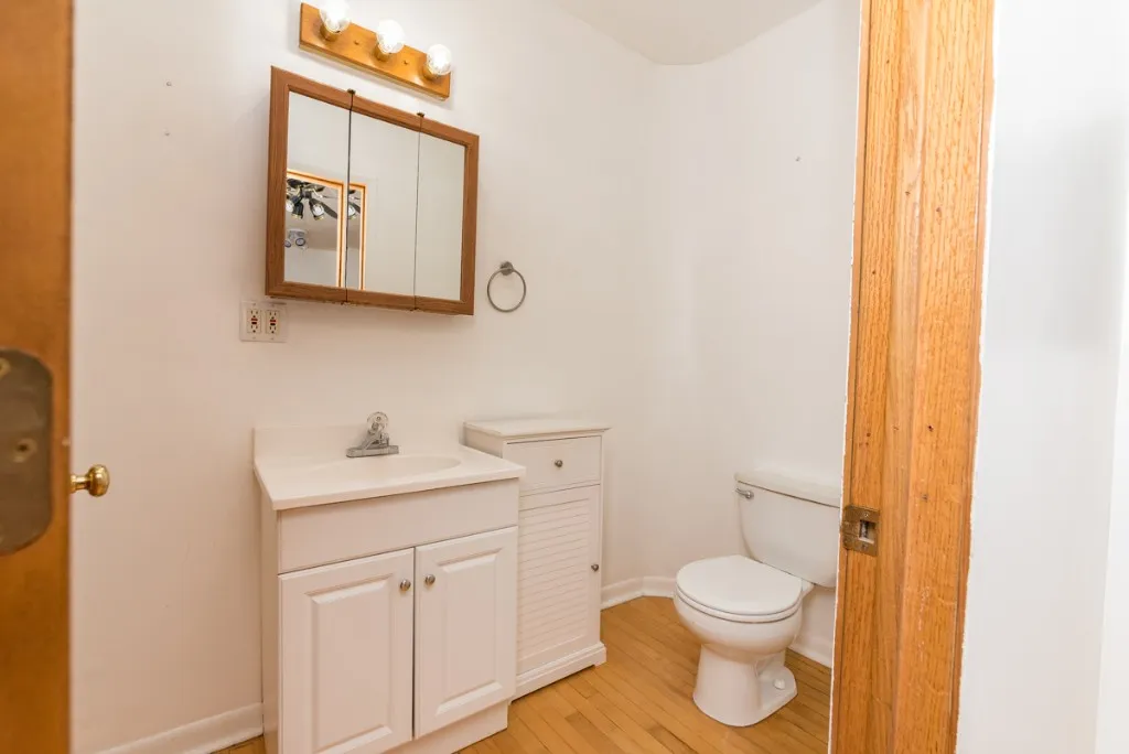 1043 W Grace St, ,  60613, USA 60613-unit#CH-Chicago-IL