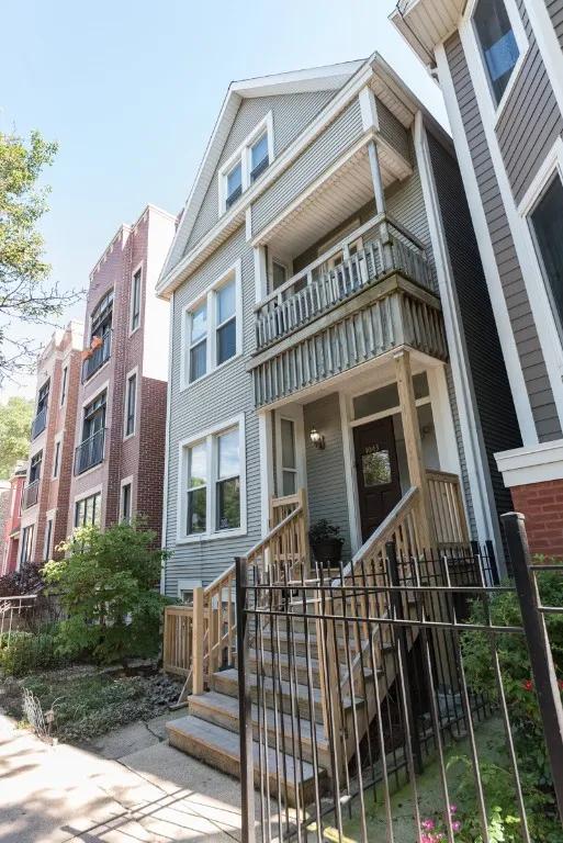 1043 W Grace St, ,  60613, USA 60613-unit#CH-Chicago-IL