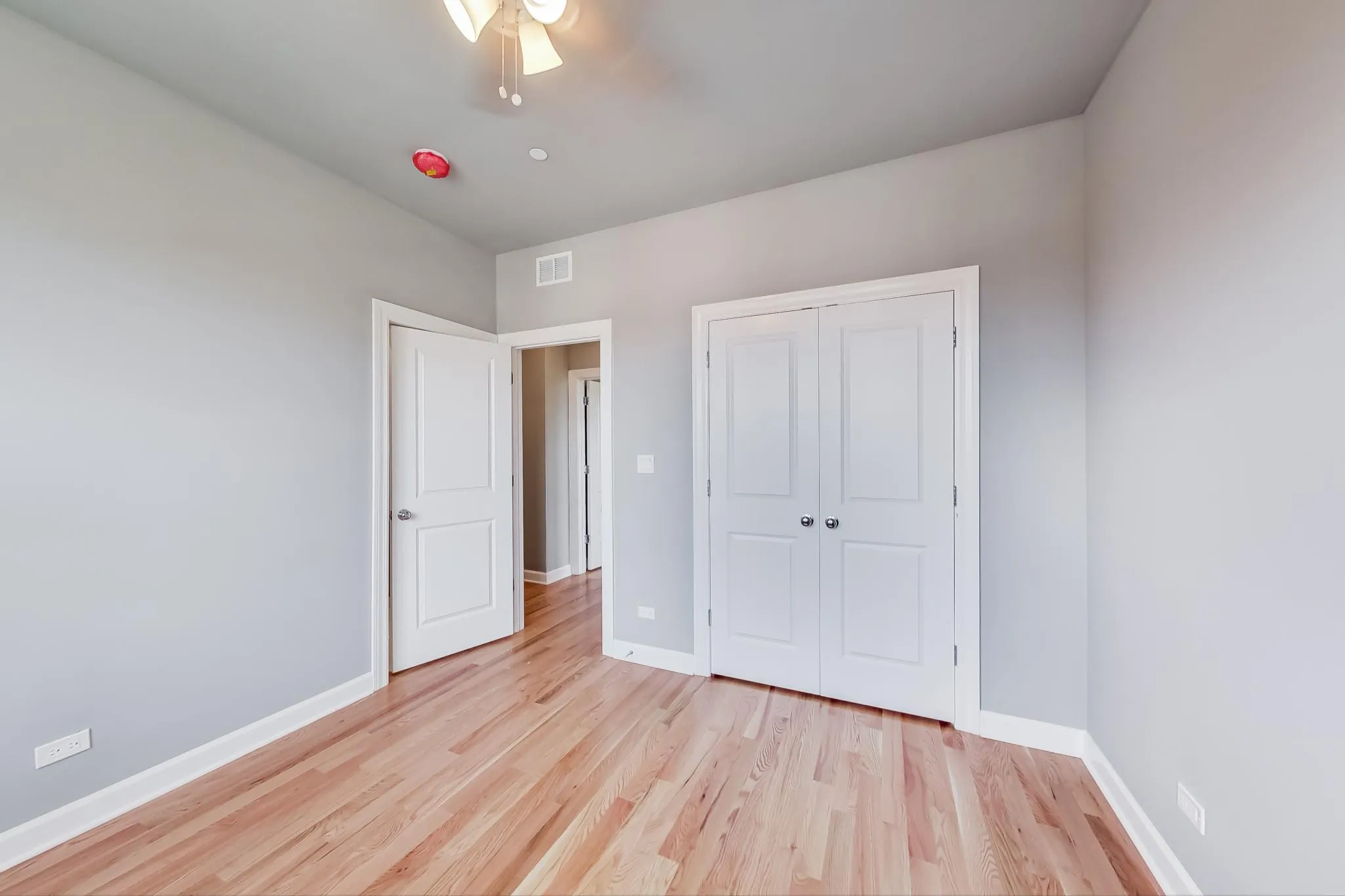 6132 S Kimbark Ave, ,  60637, USA 60637-unit#1W-Chicago-IL