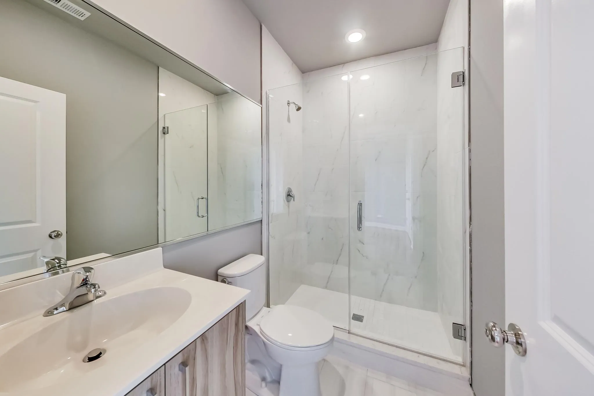 6132 S Kimbark Ave, ,  60637, USA 60637-unit#1W-Chicago-IL