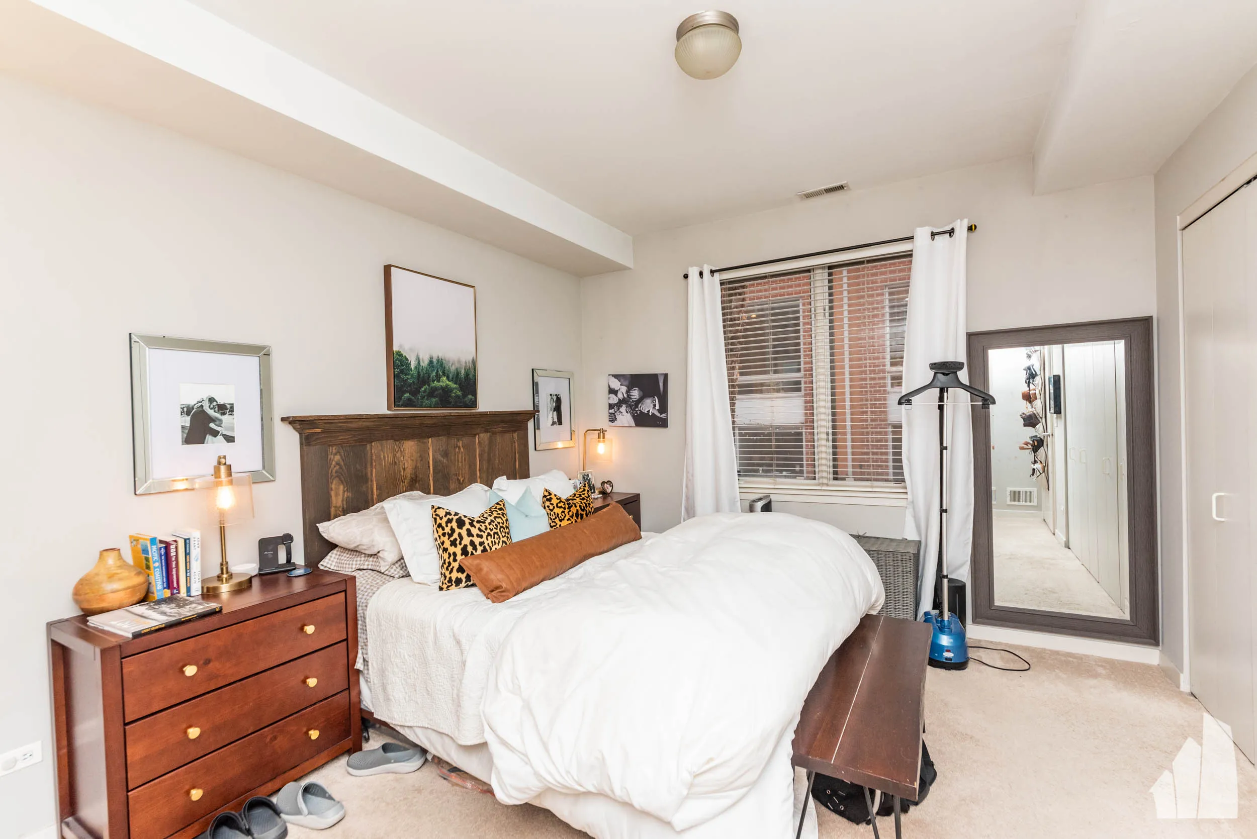 23 N Racine Ave, ,  60607, USA 60607-unit#406-Chicago-IL