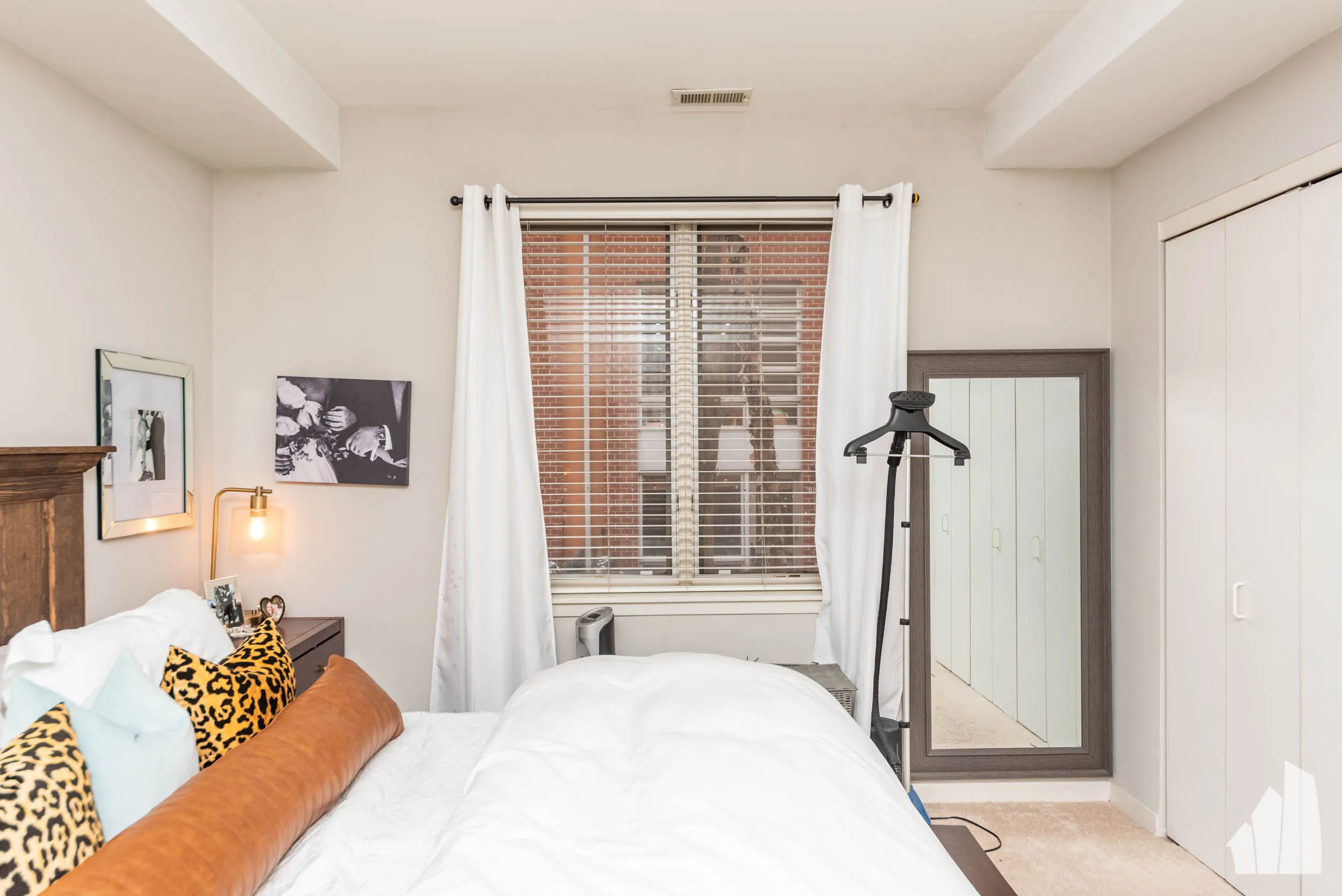 23 N Racine Ave, ,  60607, USA 60607-unit#406-Chicago-IL