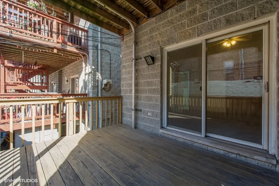 623 W Briar Pl, ,  60657, USA 60657-unit#1-Chicago-IL