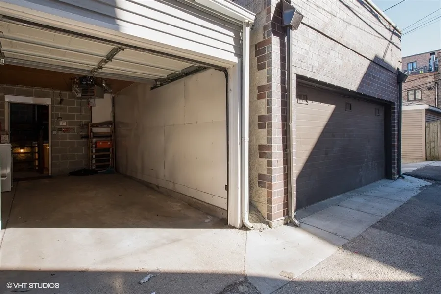 623 W Briar Pl, ,  60657, USA 60657-unit#1-Chicago-IL