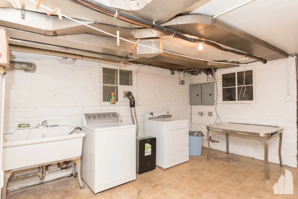 3710 N Damen Ave, , 60618, USA 60618-unit#1-Chicago-IL
