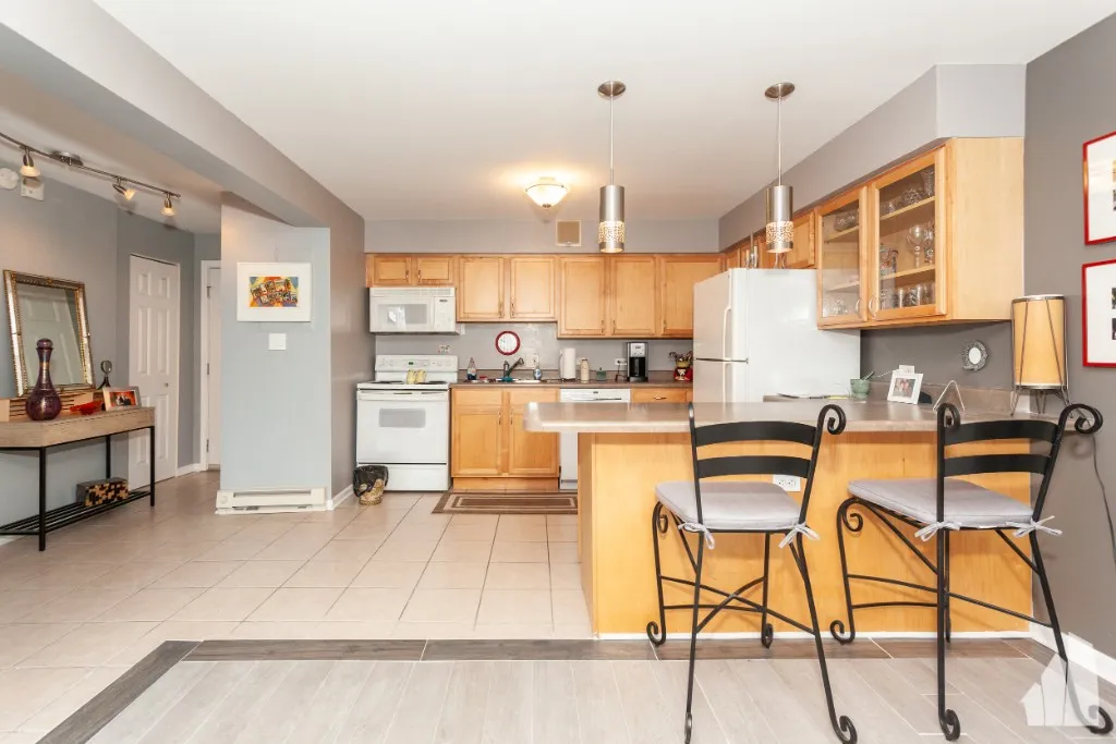 5854 N Kenmore Ave, ,  60660, USA 60660-unit#5A-Chicago-IL