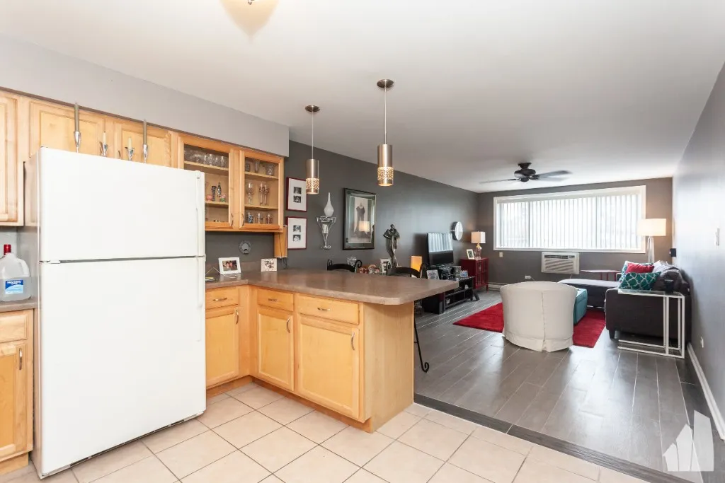 5854 N Kenmore Ave, ,  60660, USA 60660-unit#5A-Chicago-IL