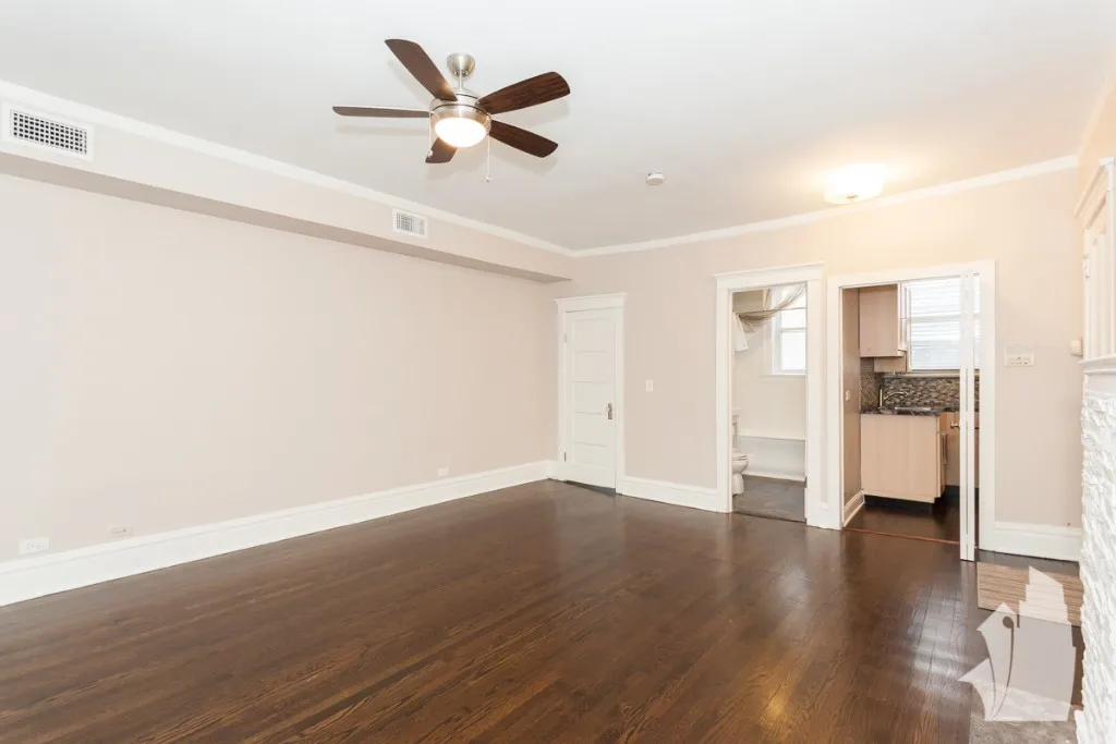 729 W Buckingham Pl, , 60657, USA 60657-unit#7-Chicago-IL