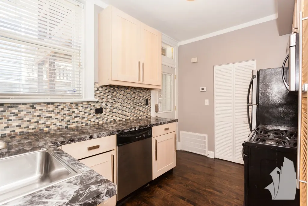 729 W Buckingham Pl, , 60657, USA 60657-unit#7-Chicago-IL