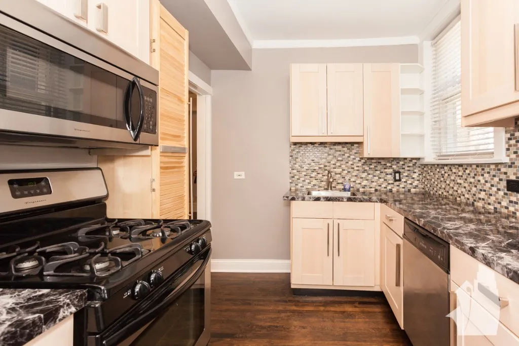 729 W Buckingham Pl, , 60657, USA 60657-unit#7-Chicago-IL