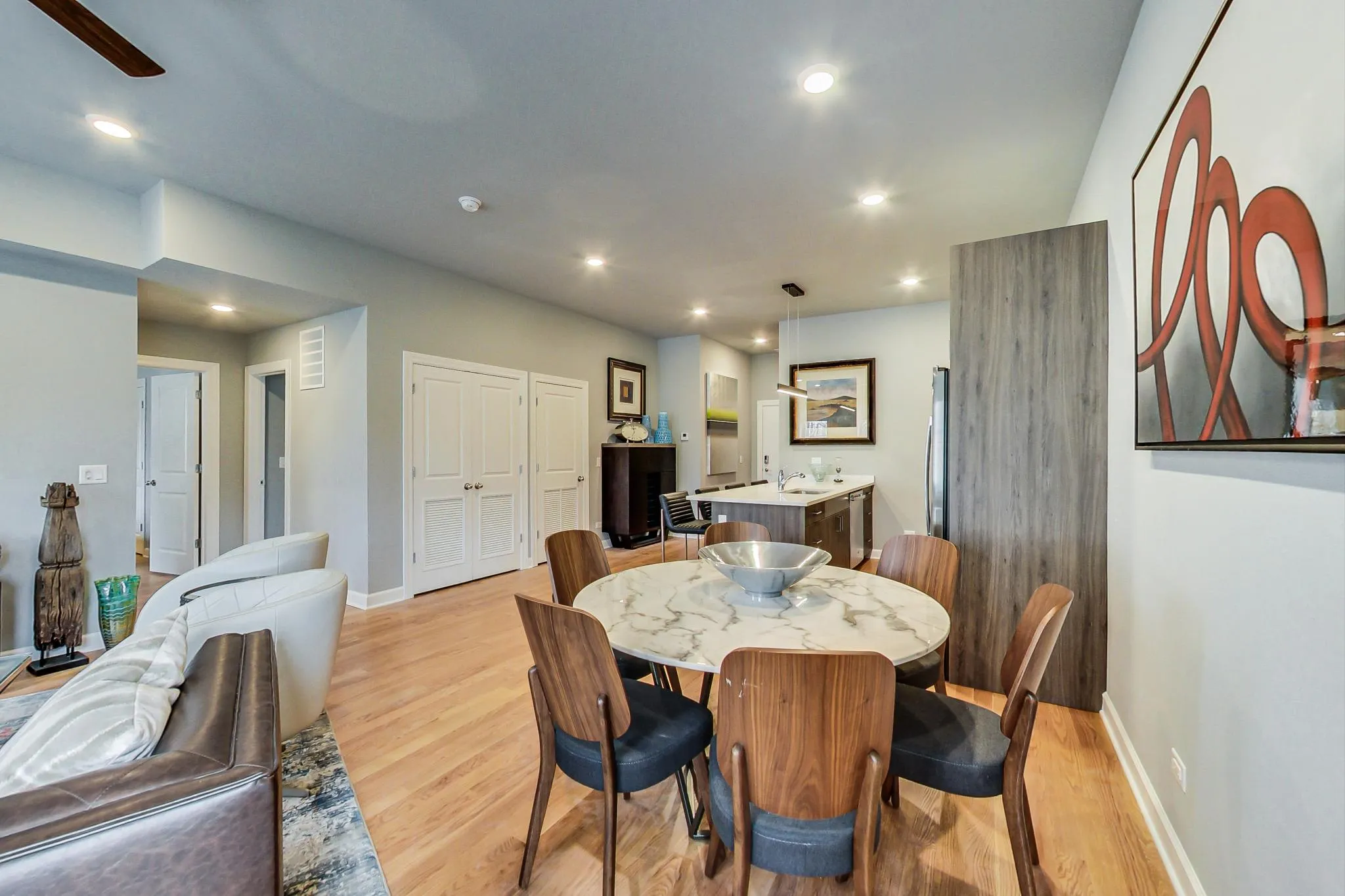 5117 S Kenwood Ave, , 60615, USA 60615-unit#301-Chicago-IL