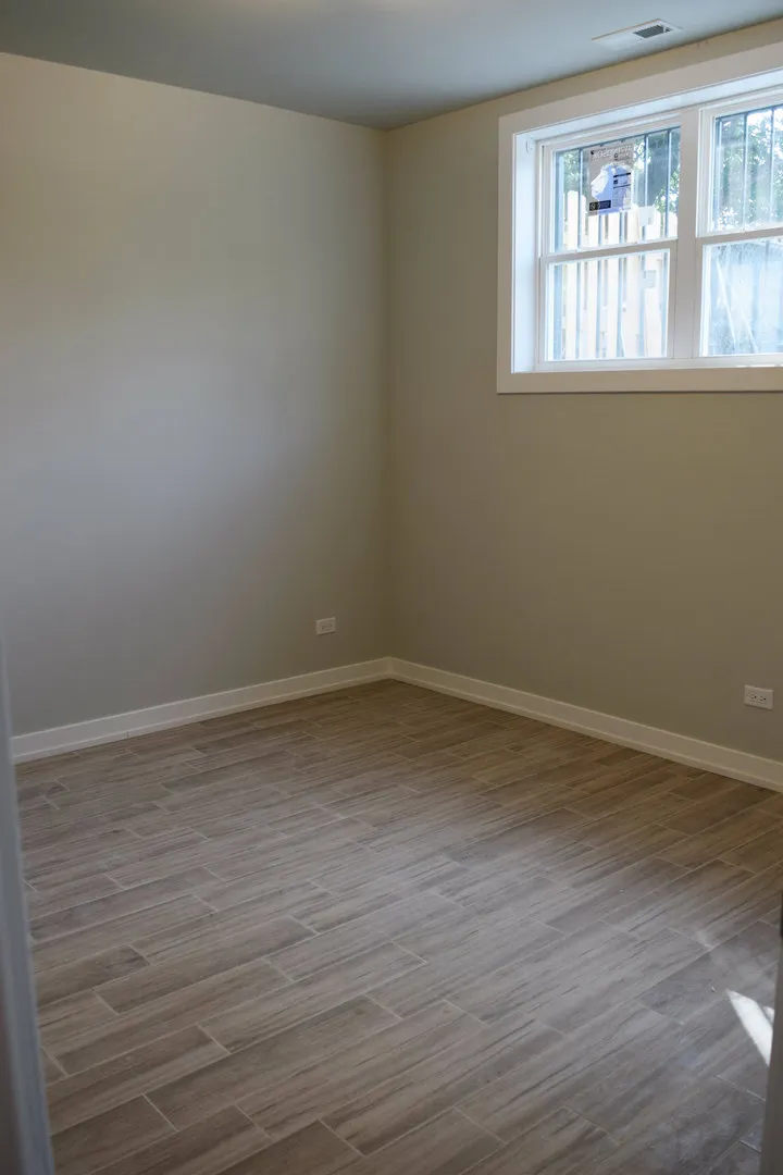 6144 S University Ave, ,  60637, USA 60637-unit#3-Chicago-IL