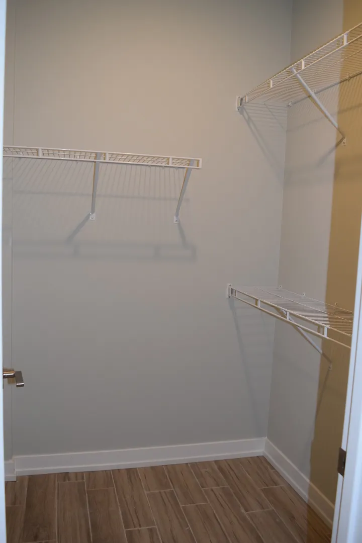 6144 S University Ave, ,  60637, USA 60637-unit#3-Chicago-IL