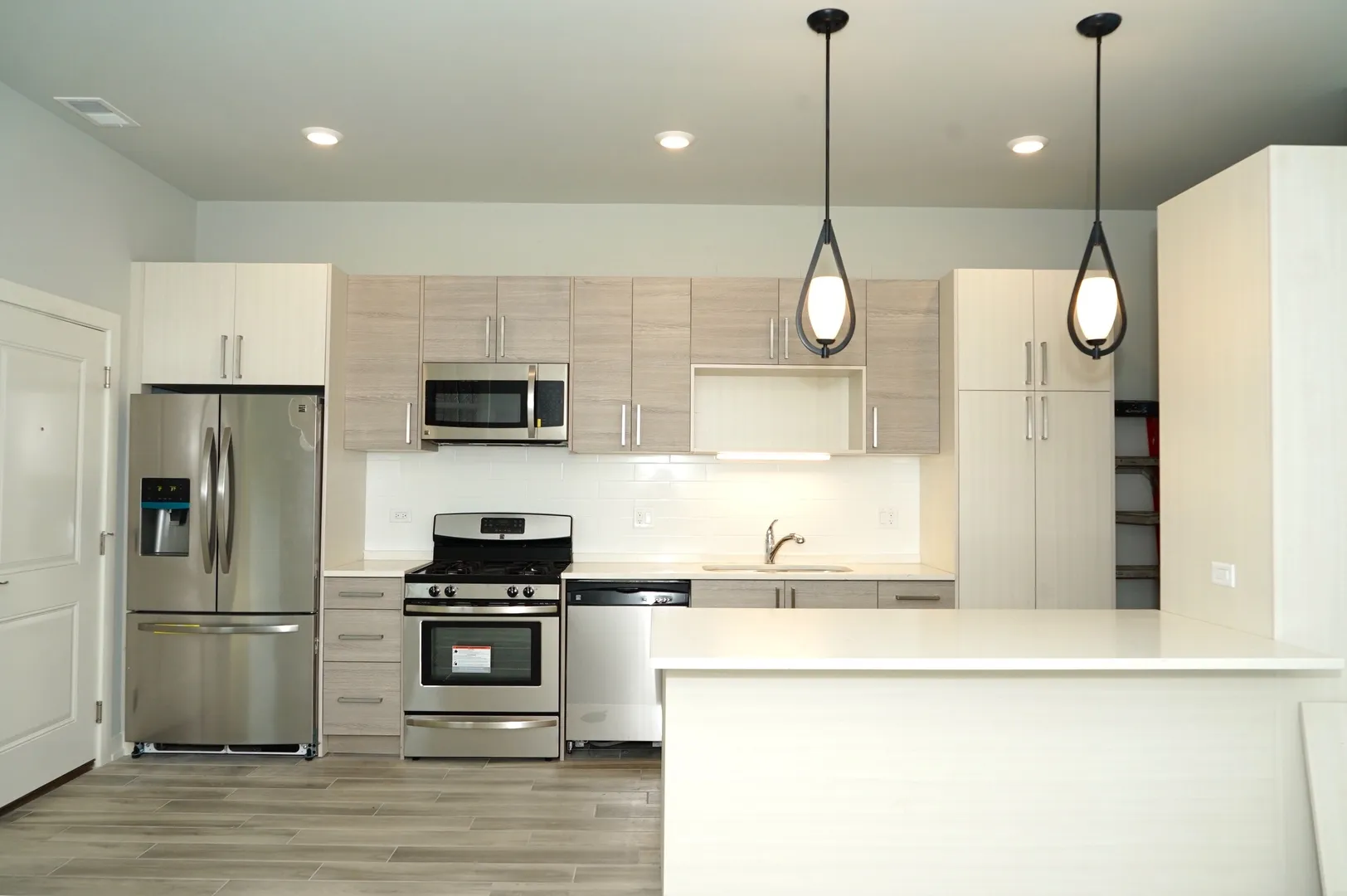 6138 S University Ave, , 60637, USA 60637-unit#GDN-Chicago-IL