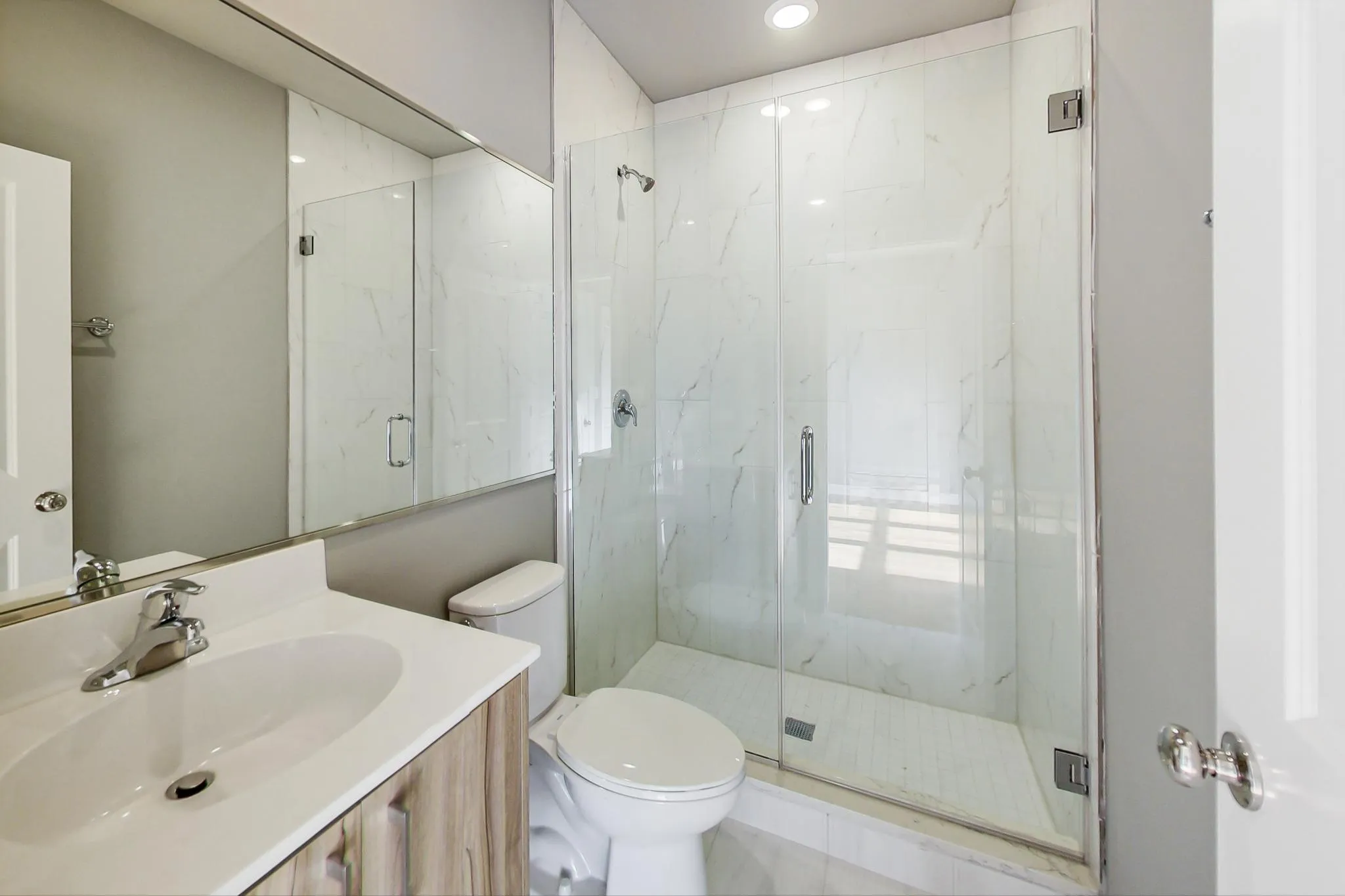 6204 S Kimbark Ave, , 60637, USA 60637-unit#1W-Chicago-IL